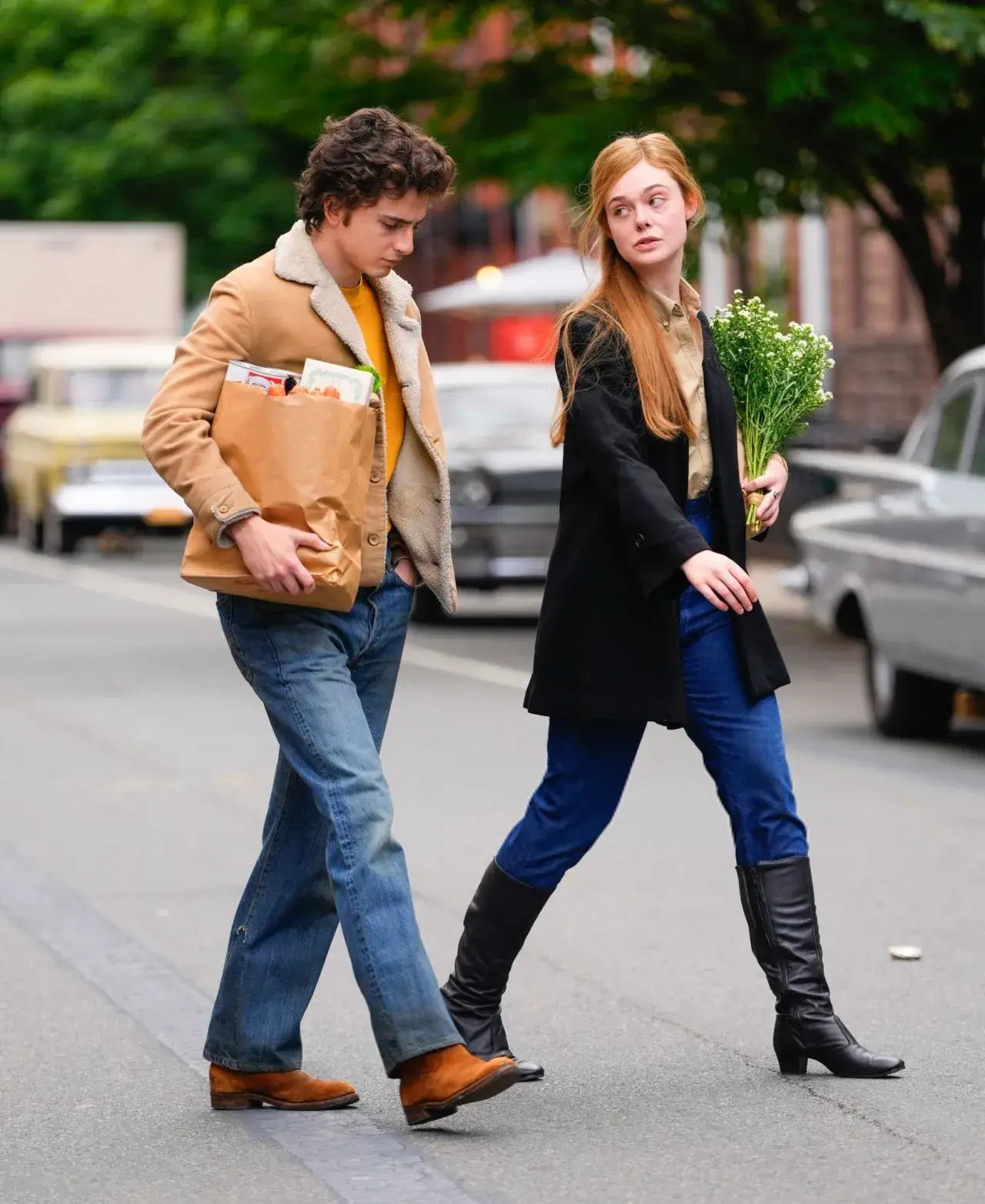 ELLE FANNING AND TIMOTHEE CHALAMET AT A COMPLETE UNKNOWN SET IN NEW JERSEY 2